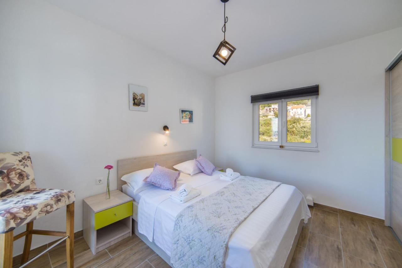 Apartment Maris Makarska Esterno foto