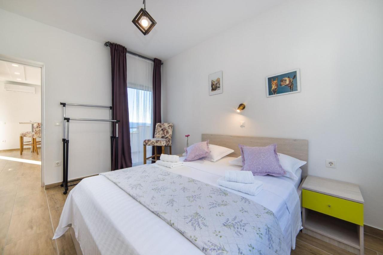 Apartment Maris Makarska Camera foto